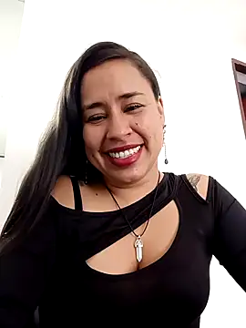 kamila lovee online show from 10/01/25, 06:58