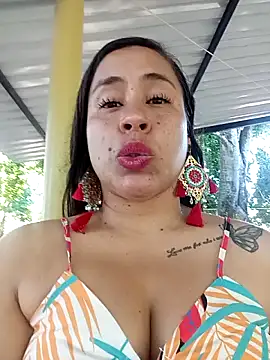 kamila lovee online show from 10/13/25, 07:14