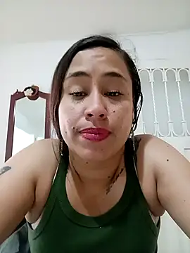 kamila lovee online show from 11/13/25, 07:24