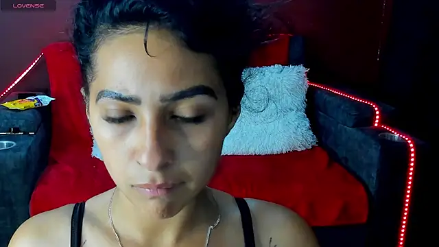 Snapshot of SOPHI_WOLFF chatting on 03/20/25, 04:18 SOPHI WOLFF online show from 03/20/25, 04:18