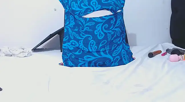 Melisa 069 online show from 02/11/25, 07:38