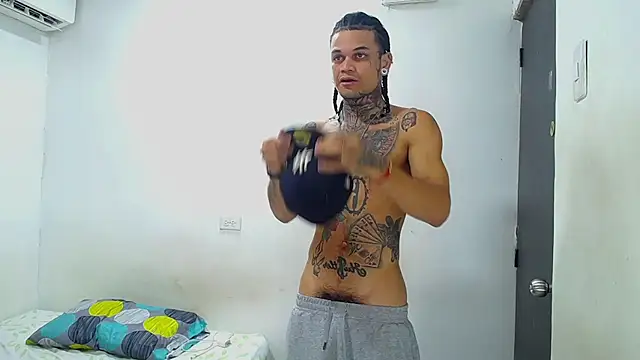hot man05 online show from 07/24/26, 02:09