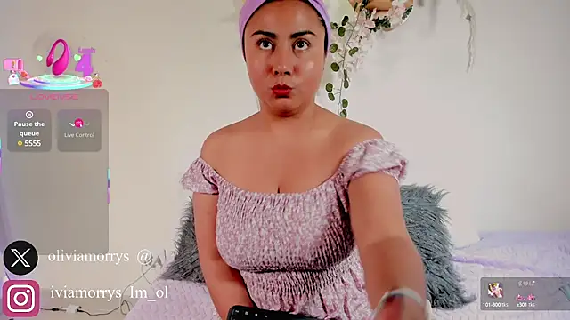 Oliviamorrys online show from 02/19/25, 03:05