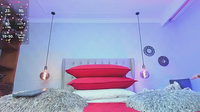 Snapshot of amanda29 chatting on 11/21/25, 07:23 amanda29 online show from 11/21/25, 07:23