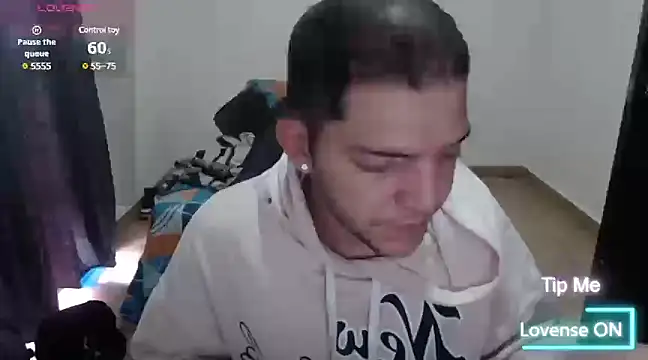 Dann Vargas online show from 02/15/25, 05:50