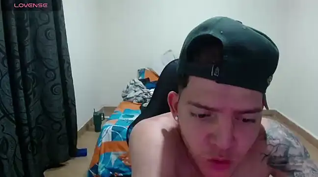 Dann Vargas online show from 02/25/25, 02:03