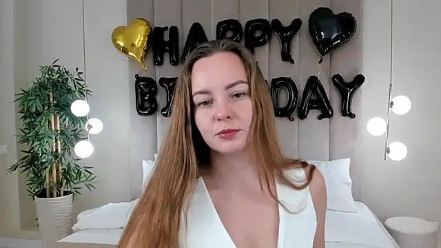 JaniceCollins online show from 10/10/25, 02:43