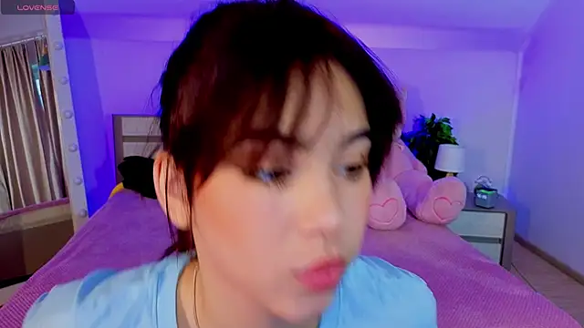 Snapshot of Hotary_Yuko chatting on 11/14/25, 02:32 Hotary Yuko online show from 11/14/25, 02:32