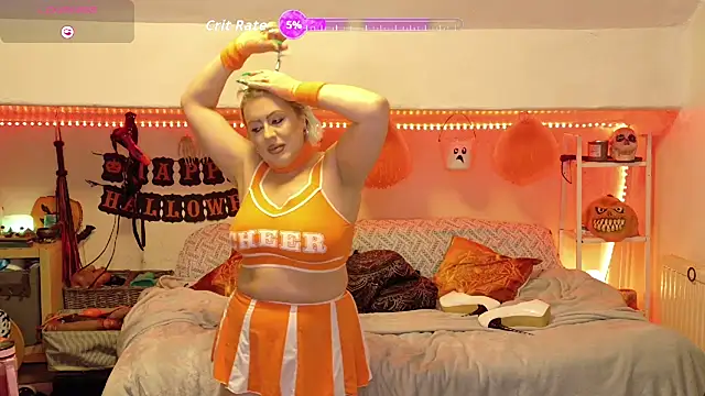 Snapshot of GoddessAlimony chatting on 11/01/25, 01:29 GoddessAlimony online show from 11/01/25, 01:29