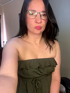 ValeriaVixen online show from 09/25/25, 07:39