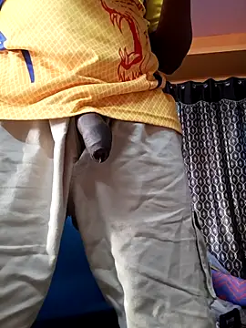 bigcock thick online show from 05/31/26, 01:03