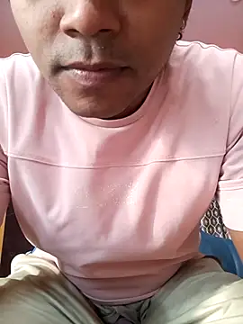bigcock thick online show from 06/05/26, 01:23