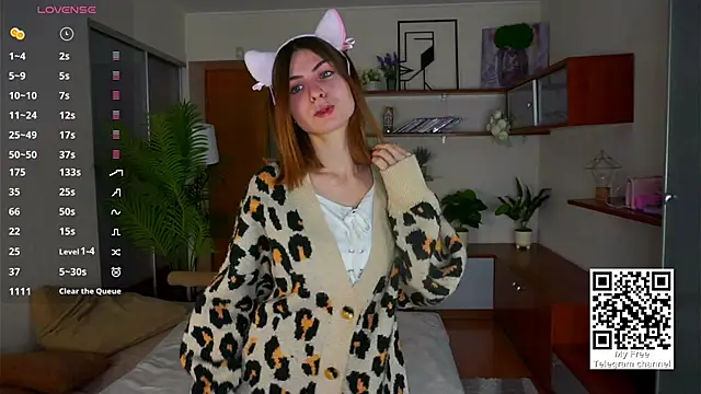 ErlinaBuoy online show from 11/19/25, 05:29