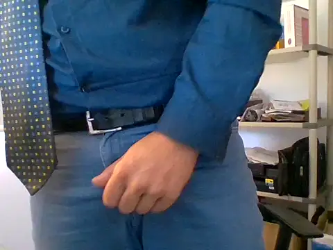 Snapshot of 66MA69 chatting on 09/15/25, 01:44 66MA69 online show from 09/15/25, 01:44