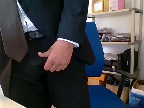 Snapshot of 66MA69 chatting on 10/08/25, 11:52 66MA69 online show from 10/08/25, 11:52