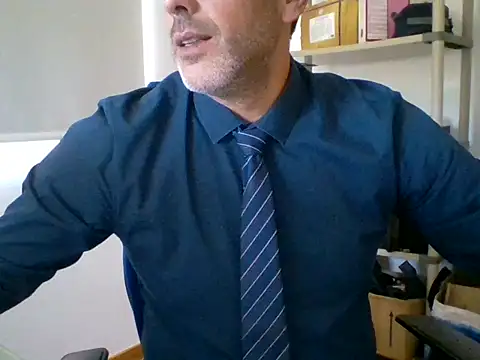 Snapshot of 66MA69 chatting on 10/14/25, 02:29 66MA69 online show from 10/14/25, 02:29