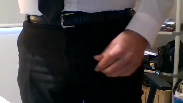 Snapshot of 66MA69 chatting on 11/02/25, 09:33 66MA69 online show from 11/02/25, 09:33