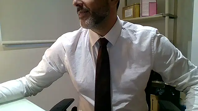 Snapshot of 66MA69 chatting on 11/13/25, 03:11 66MA69 online show from 11/13/25, 03:11