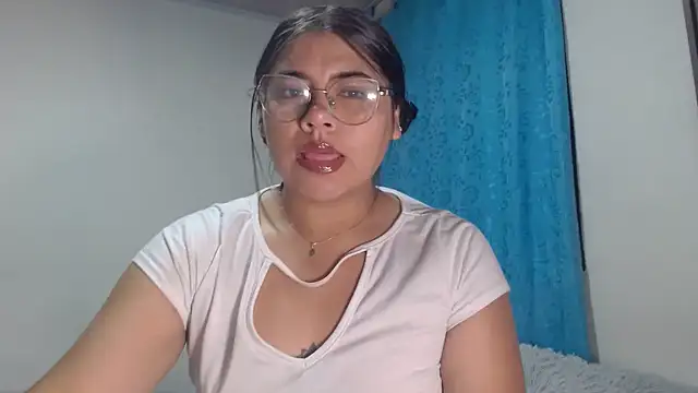 viccky vick online show from 07/28/26, 03:13