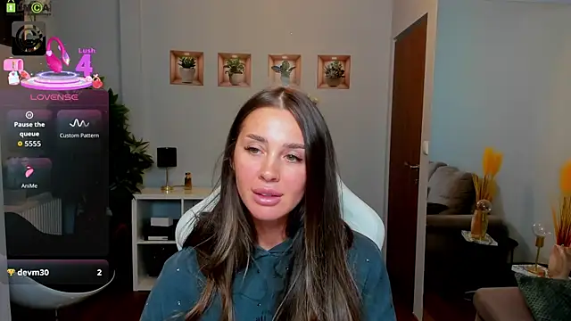 Snapshot of Anya-Ray chatting on 11/01/25, 12:51 Anya-Ray online show from 11/01/25, 12:51