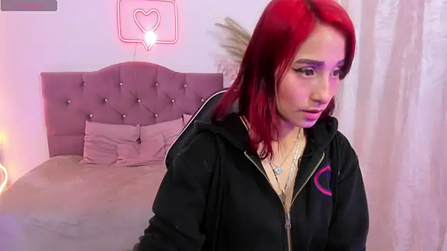 Snapshot of palmerfox_tay chatting on 09/22/25, 03:19 palmerfox tay online show from 09/22/25, 03:19