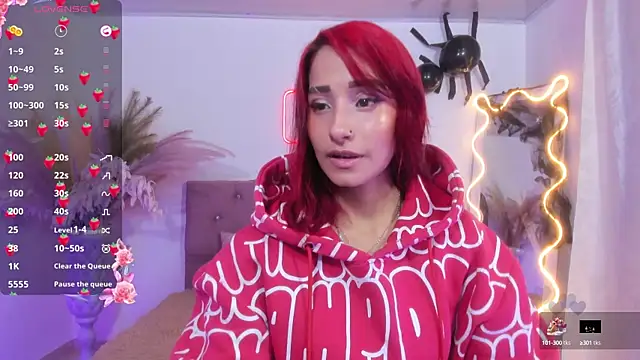 Snapshot of palmerfox_tay chatting on 10/16/25, 03:29 palmerfox tay online show from 10/16/25, 03:29