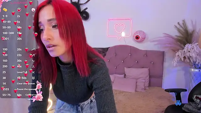 Snapshot of palmerfox_tay chatting on 10/17/25, 03:20 palmerfox tay online show from 10/17/25, 03:20