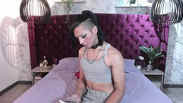 Alexa vandercloude online show from 02/12/25, 03:27