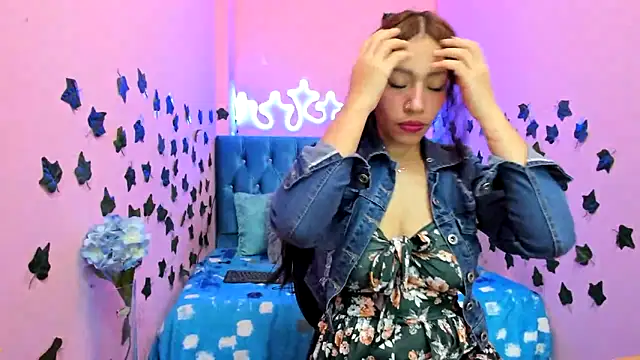 IZZY BEAUTIFUL online show from 03/14/25, 10:05