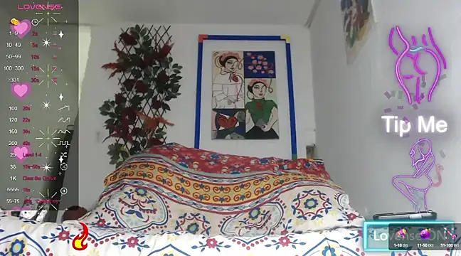 Snapshot of Charlotte_Spicy chatting on 02/24/25, 12:37 Charlotte Spicy online show from 02/24/25, 12:37