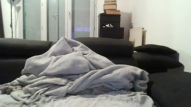 Zer oki online show from 11/21/25, 02:49