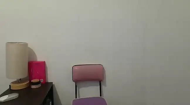 Snapshot of MirandaLatinaLovely chatting on 03/02/25, 06:19 MirandaLatinaLovely online show from 03/02/25, 06:19