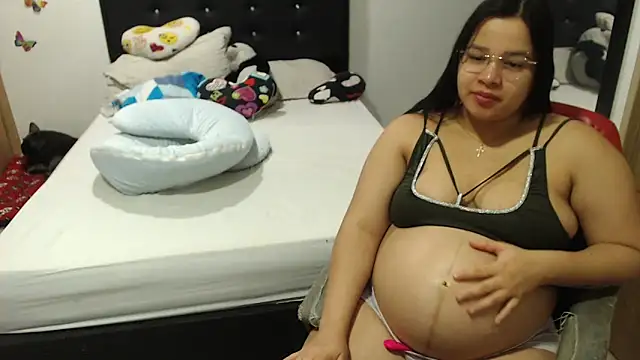 kylie switch2 online show from 10/15/25, 11:27