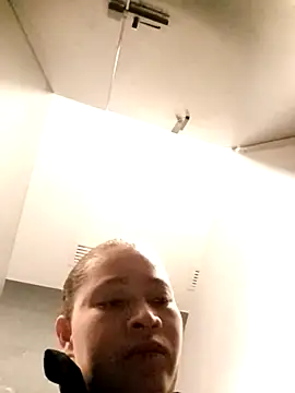 Snapshot of Sophia_Dupontx chatting on 11/11/25, 03:01 Sophia Dupontx online show from 11/11/25, 03:01