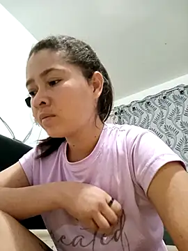 Snapshot of Sophia_Dupontx chatting on 12/02/25, 06:25 Sophia Dupontx online show from 12/02/25, 06:25