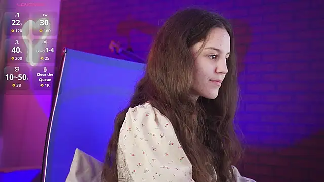 Snapshot of MilaStoyne chatting on 11/10/25, 06:34 MilaStoyne online show from 11/10/25, 06:34