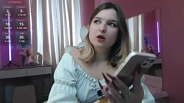 Snapshot of Jenny_Smit chatting on 03/22/25, 07:57 Jenny Smit online show from 03/22/25, 07:57