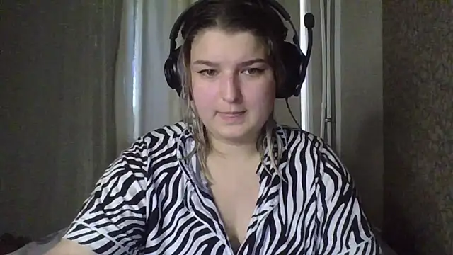 Snapshot of Jenny_Smit chatting on 10/19/25, 07:53 Jenny Smit online show from 10/19/25, 07:53