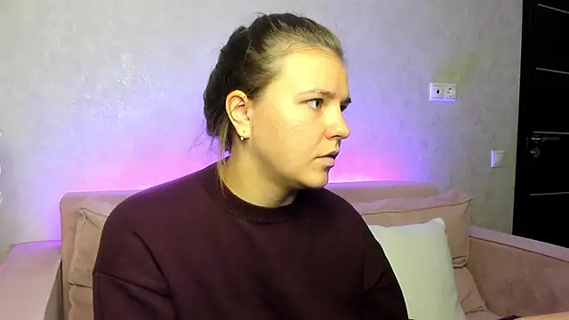 Jenny Jimmy online show from 10/02/25, 11:56