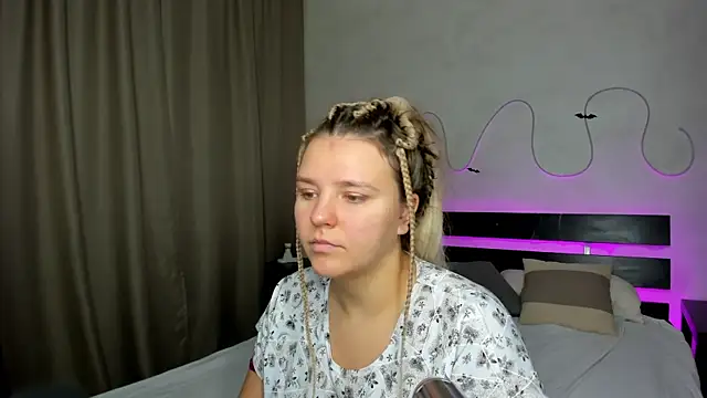 Jenny Jimmy online show from 10/30/25, 01:07