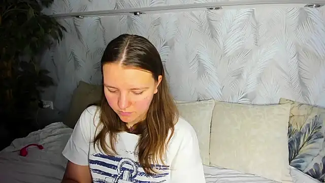 Jenny Jimmy online show from 06/06/26, 09:25