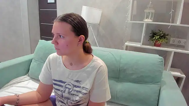Jenny Jimmy online show from 06/08/26, 09:20