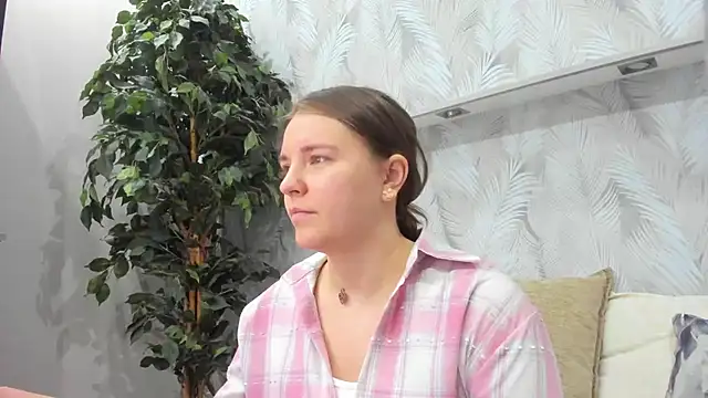 Jenny Jimmy online show from 07/14/26, 01:19