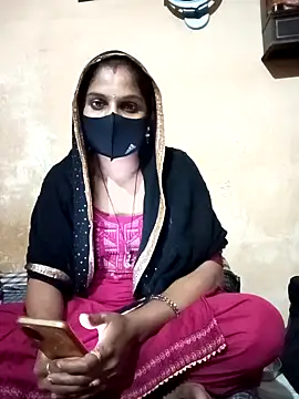 Snapshot of Jyoti5566 chatting on 02/04/25, 04:18 Jyoti5566 online show from 02/04/25, 04:18