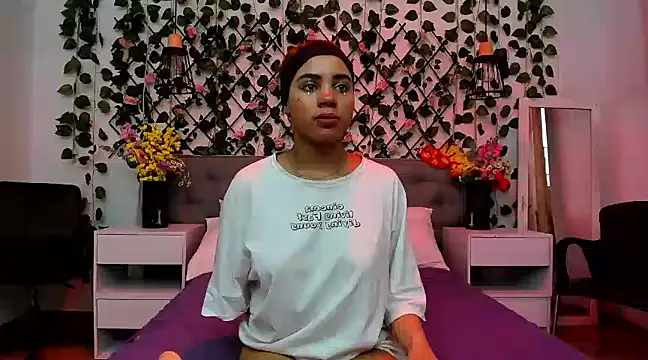 tamararose1 online show from 02/25/25, 02:54
