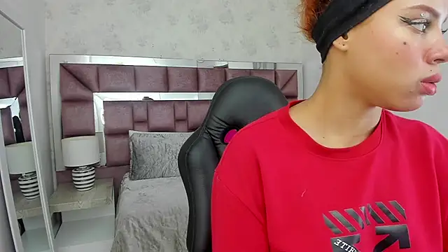 tamararose1 online show from 03/19/25, 09:38