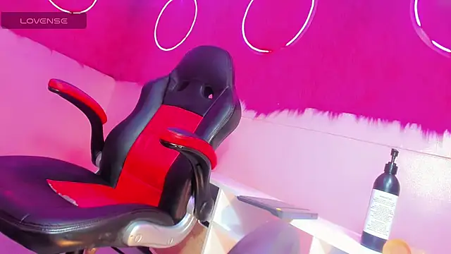 Snapshot of Chica_sexy_1 chatting on 02/07/25, 06:35 Chica sexy 1 online show from 02/07/25, 06:35