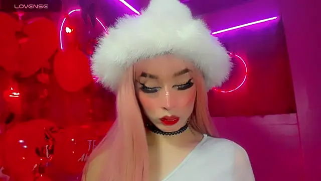 Snapshot of Chica_sexy_1 chatting on 02/18/25, 12:59 Chica sexy 1 online show from 02/18/25, 12:59