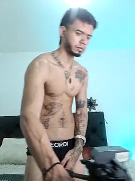 Niick01  online show from 03/11/25, 02:51