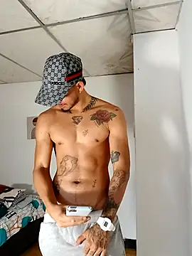 Niick01  online show from 09/10/25, 05:13